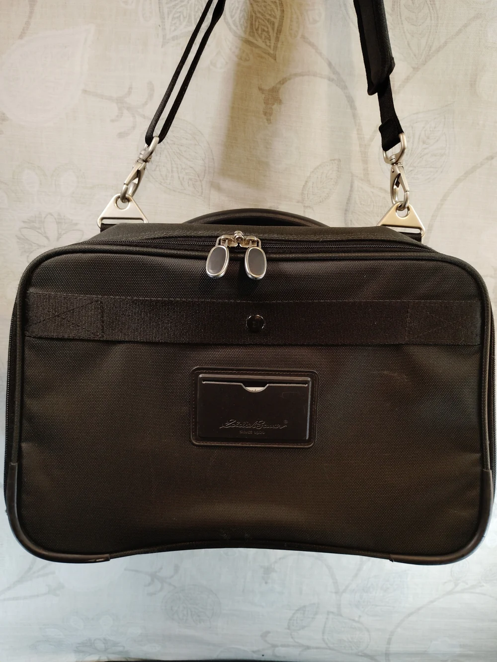 Eddie Bauer Dk Grey&Black Travel/Messenger/Laptop Bag W/Shoulder Strap